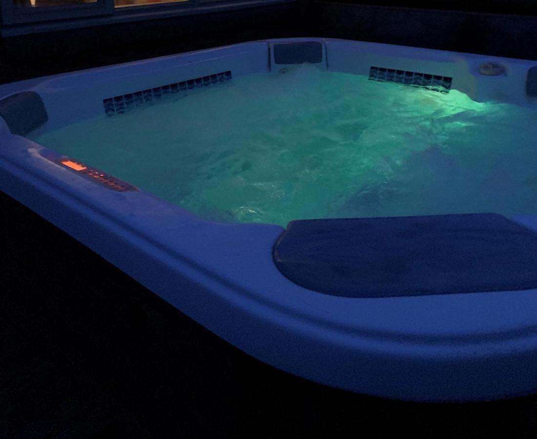 Stunning Barn Private Hot Tub Malvern & Worcester Sleeps 6 Exterior foto